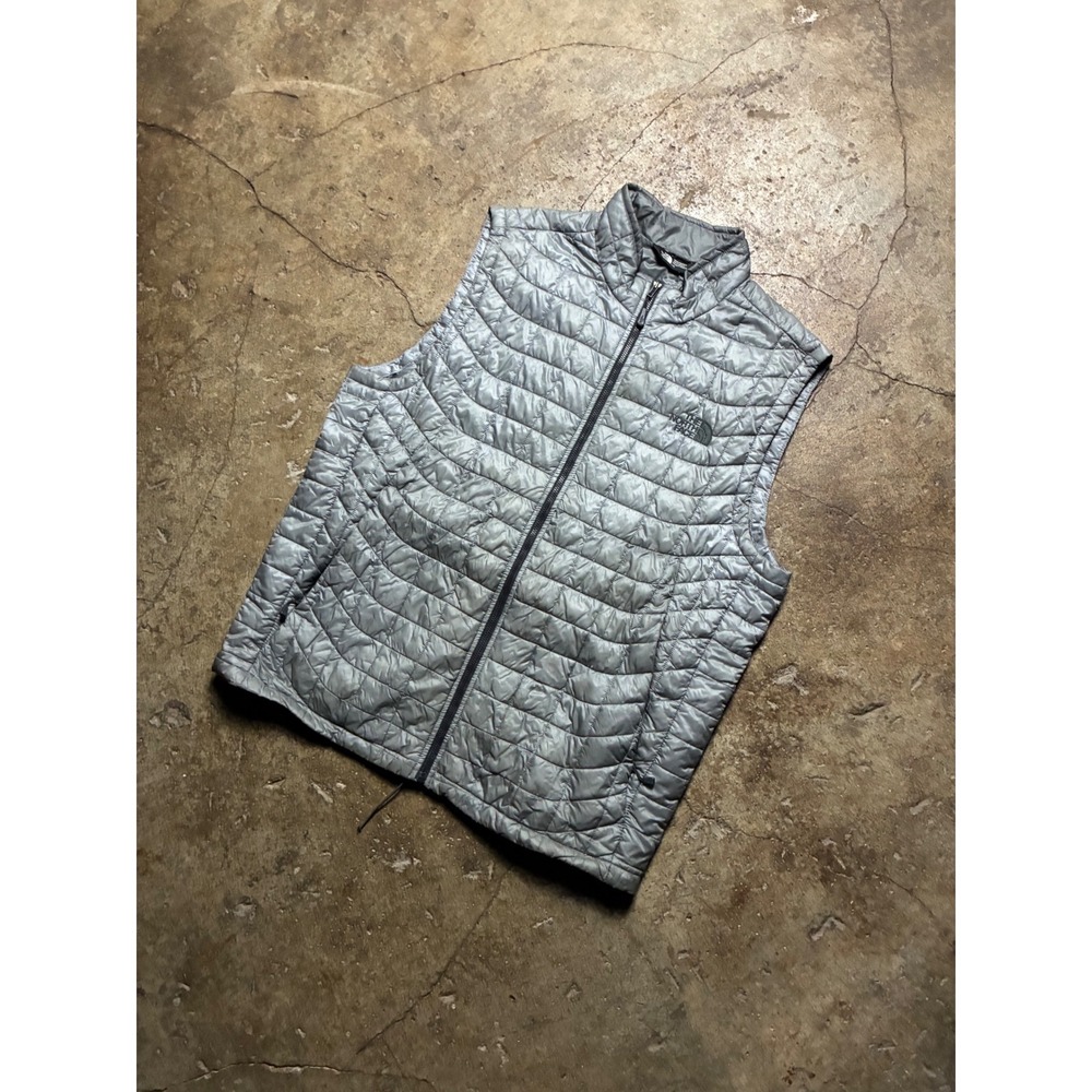 The North Face Thermoball Eco Puffer Vest Mens Large Grey Quilted Full Zip Gilet - Picture 2 of 6